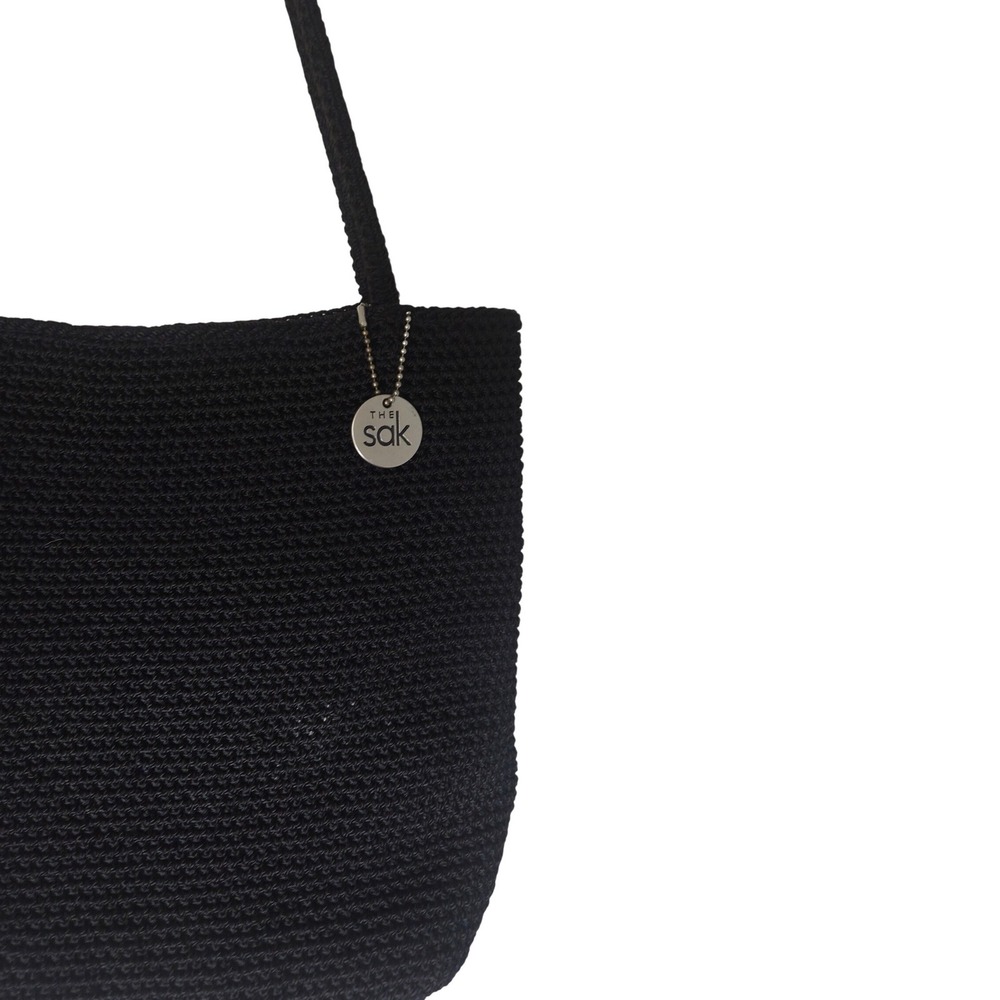 The Sak Black Crochet Tote Shoulder Bag Magnetic Snap Silver Logo Charm Boho - Picture 2 of 7